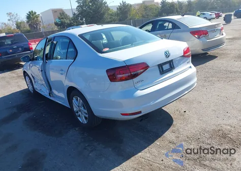 2017 Volkswagen Jetta 1.4T S z USA, uszkodzony, nr VIN 3VW2B7AJ7HM246875